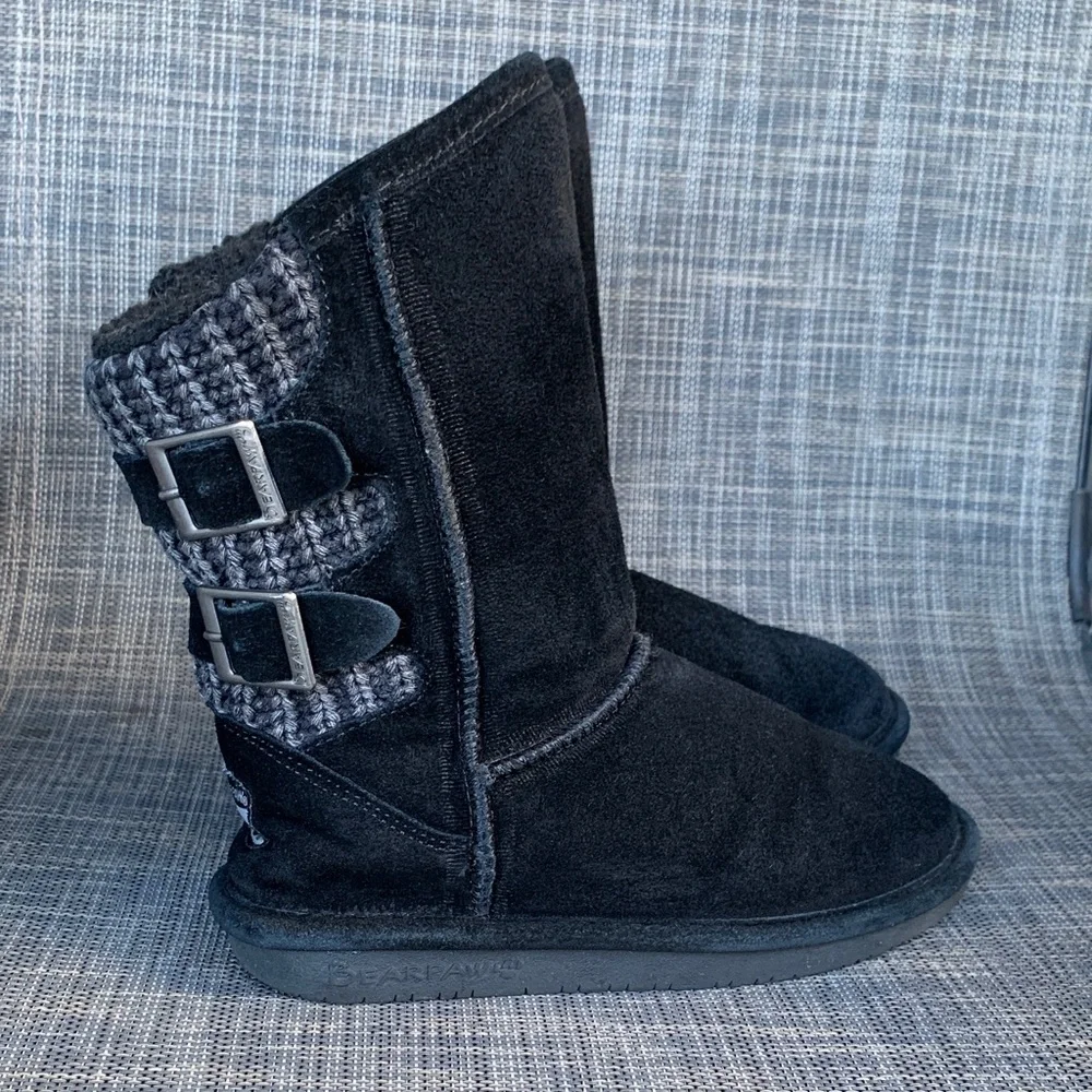 BearPaw Boshie Black Suede Cozy Winter Boots Girls size 1